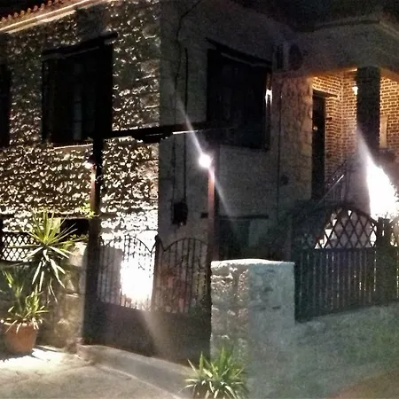 Elisw Apartment Afytos Exterior photo